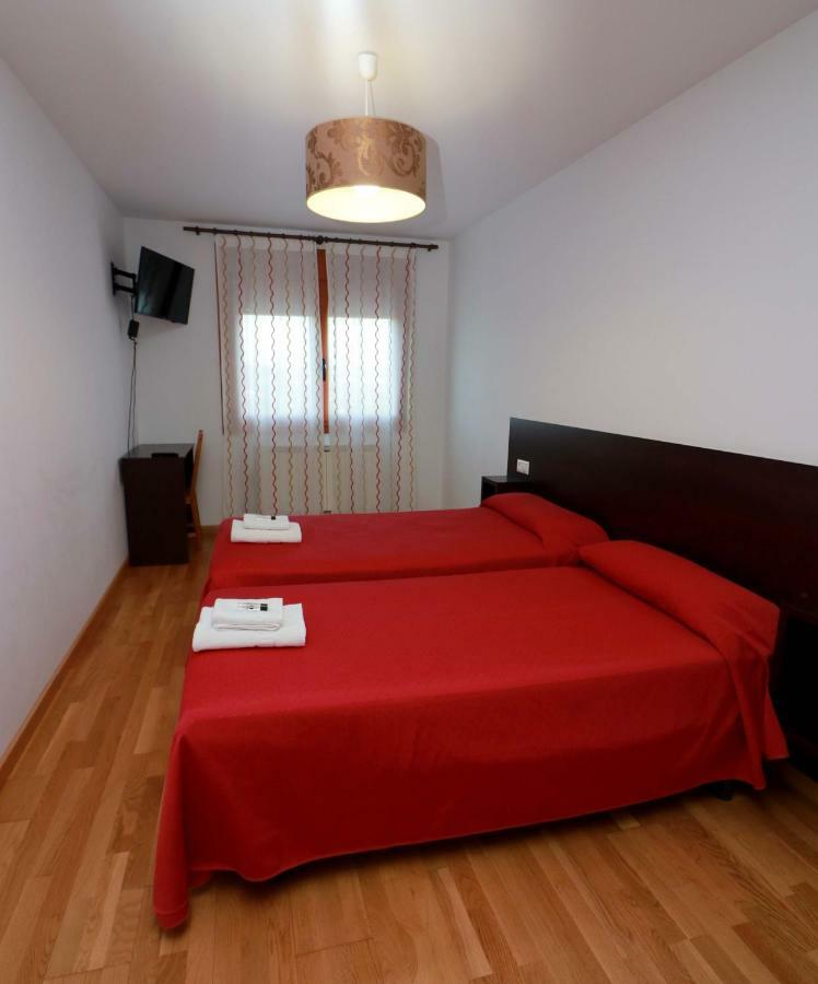 Apartamentos Casas Novas Silleda Zewnętrze zdjęcie